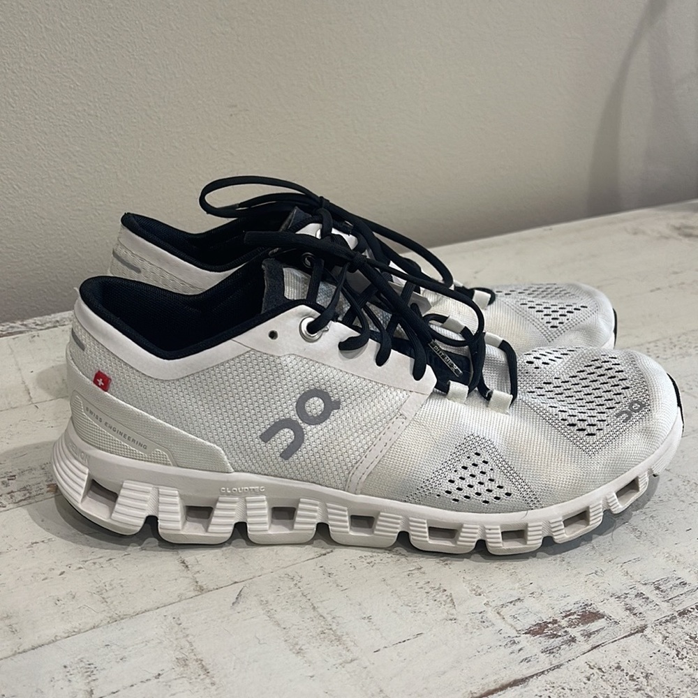 Women’s On Cloud Shoes